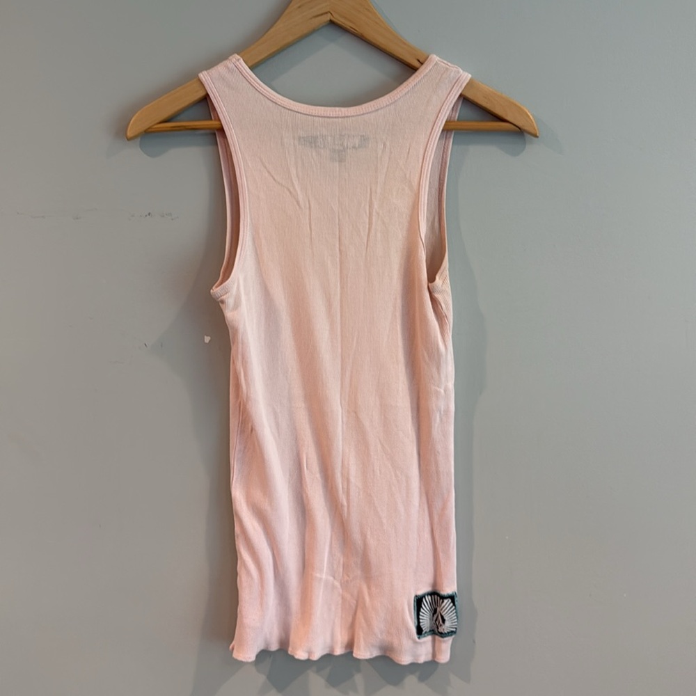 Volcom | Light Pink Sleeveless Top “Kiss Don’t Kill” - Picture 3 of 8